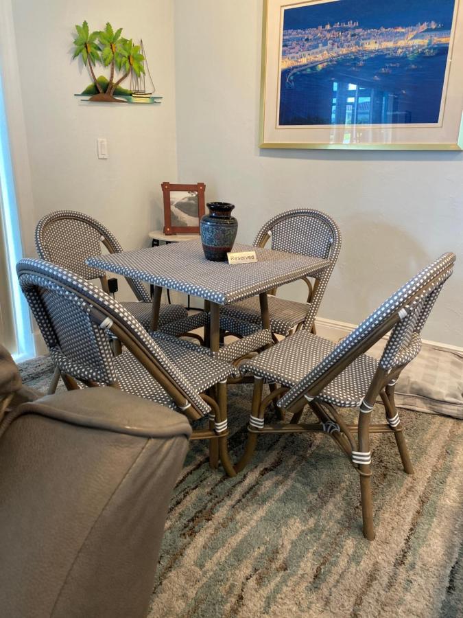 This Homestay Oasis Is The Cape'S Best Place To Stay ケープコーラル エクステリア 写真